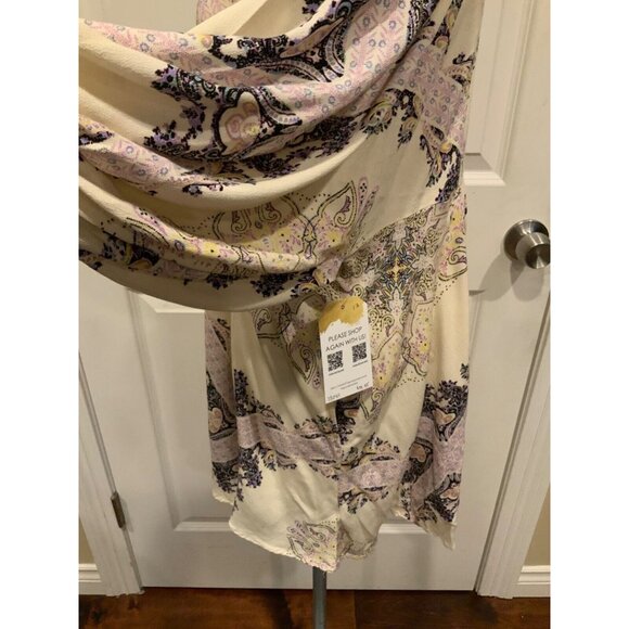 Free People "Girl Talk" Cream w/Multicolor Paisley Pattern Shirt, Size S - Picture 6 of 9